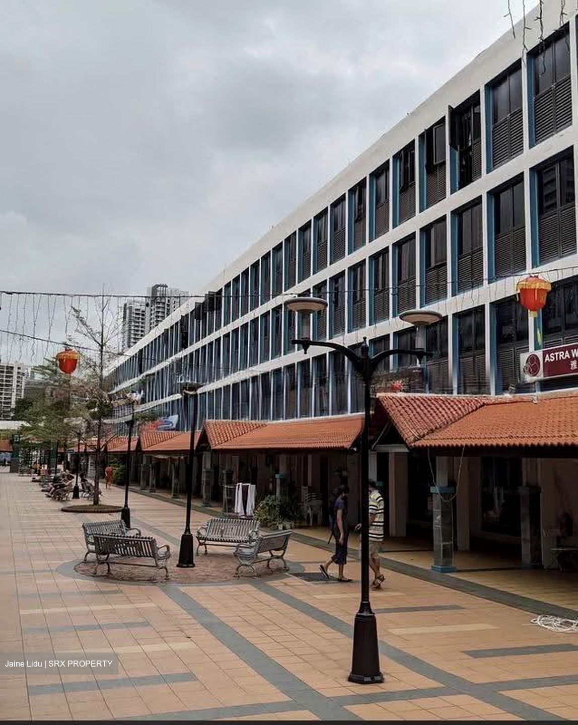Toa Payoh Central (D12), Shop House #611829571